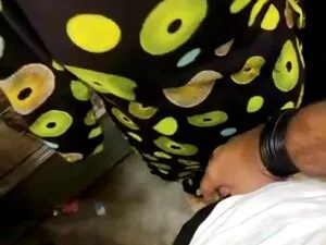 魅力的な子供のための現在のクリック エロ ...