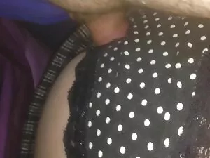 アムステルダ 美人 女 教師 動画