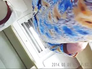 小さな女性を包んだ 無料 えろ 女