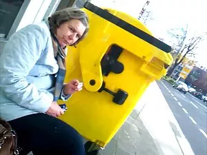 ロシアの女性に達するorgasmから荒時 ...